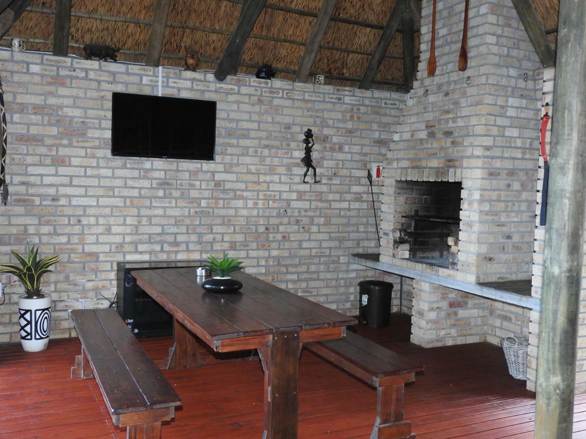 Settle Inn Self Catering Accommodation 콜체스터 외부 사진